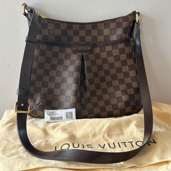 Louis Vuitton Damier Crossbody - Picture 1 of 16